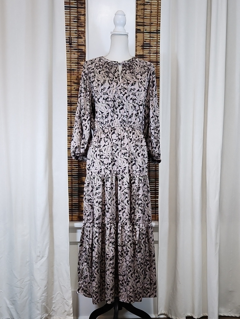 Current Air Los Angeles Tiered Paisley Maxi Dress Size Medium